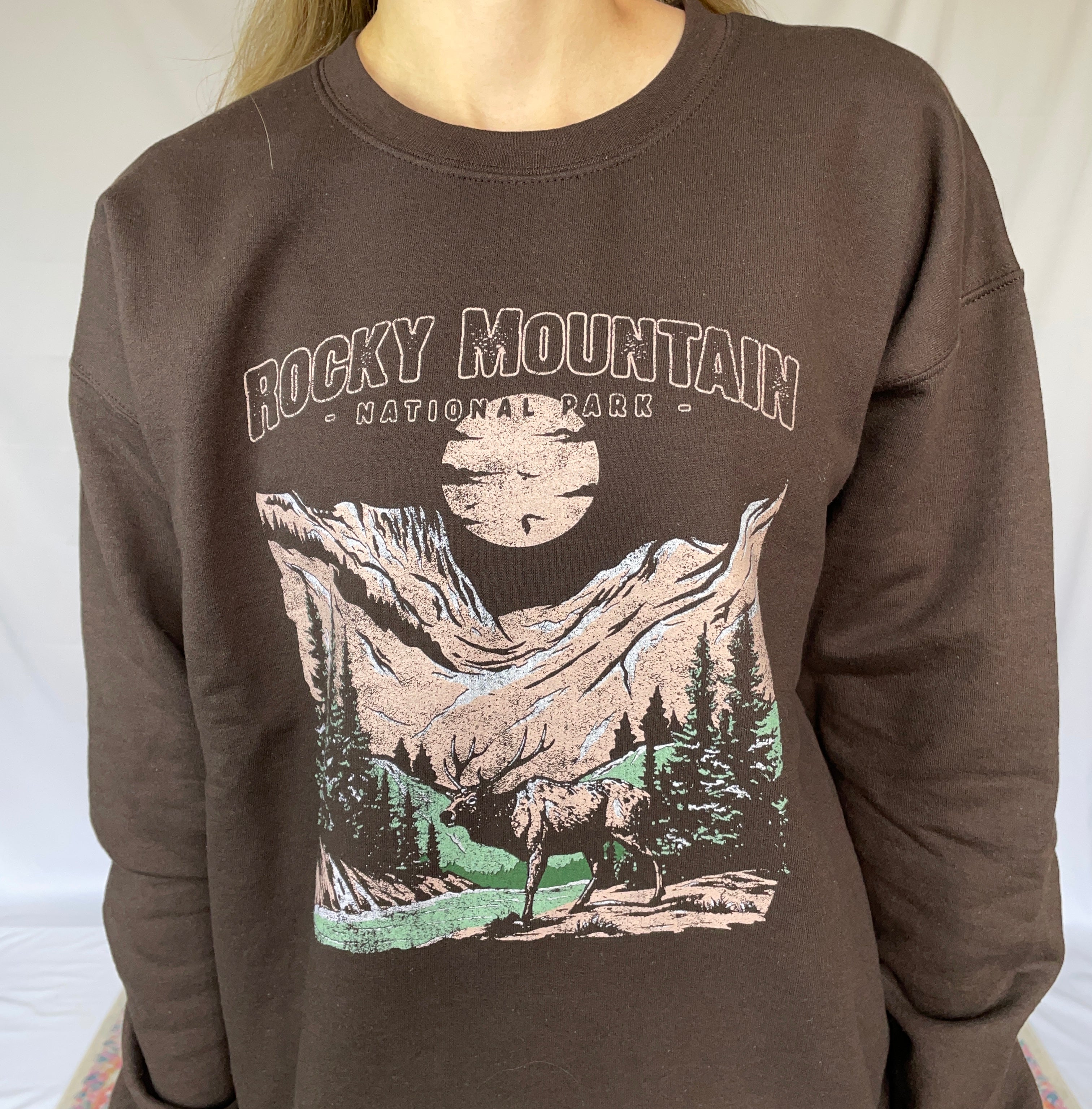 Rocky Mountain Vintage Graphic Sweatshirt