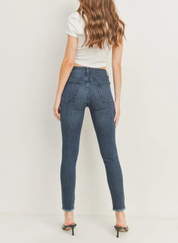 High Rise Top-Bottom Distressed Skinny