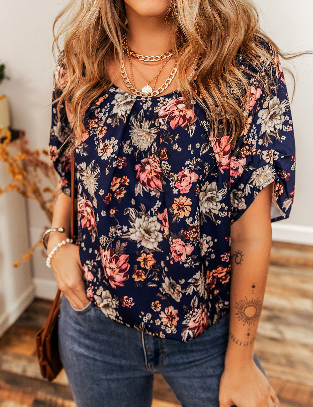 Floral Short Sleeve Scoop Neck Casual Blouse