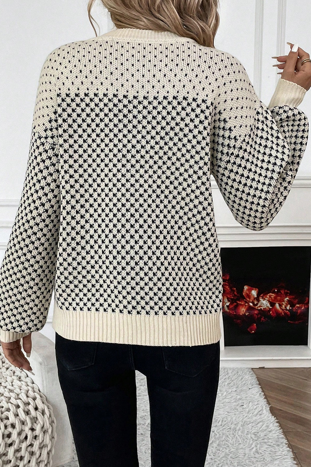 Contrast Color Pattern Sweater
