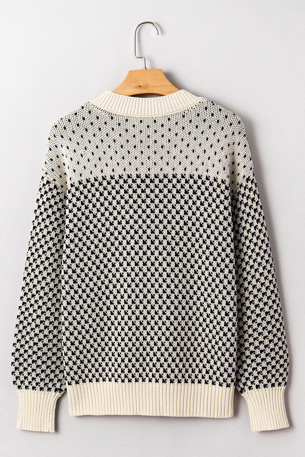 Contrast Color Pattern Sweater
