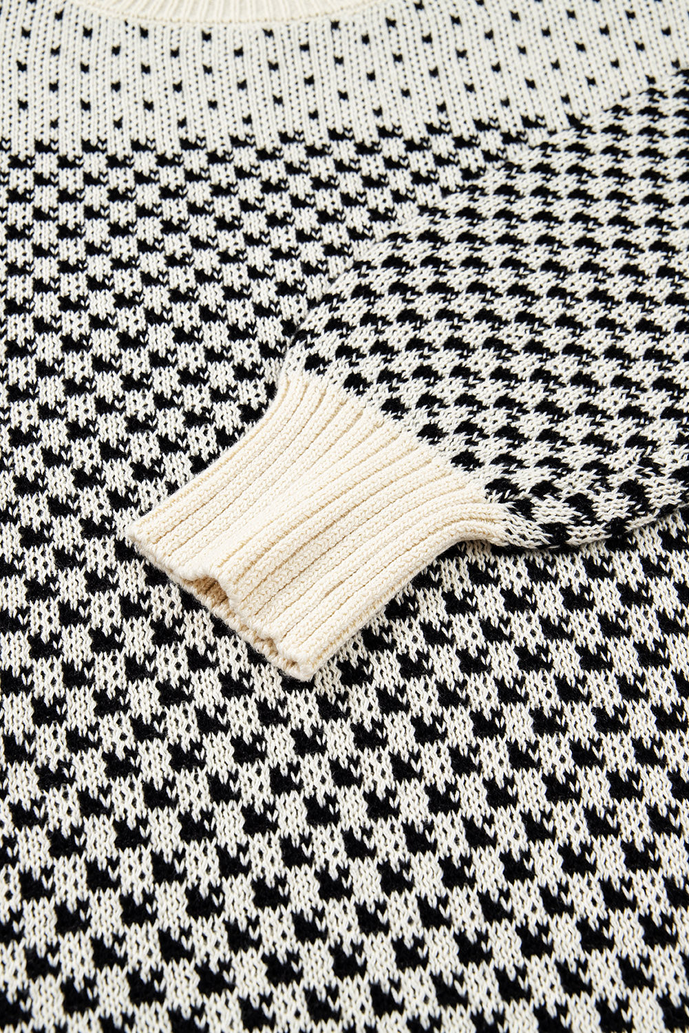 Contrast Color Pattern Sweater