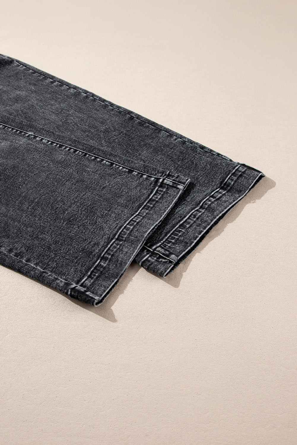 Patch Pocket Straight Leg Loose Jeans