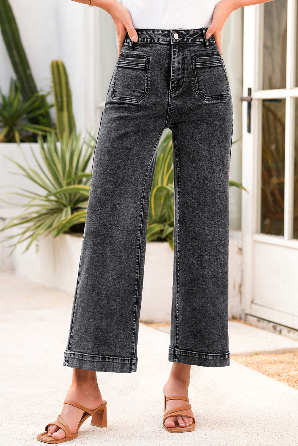 Patch Pocket Straight Leg Loose Jeans
