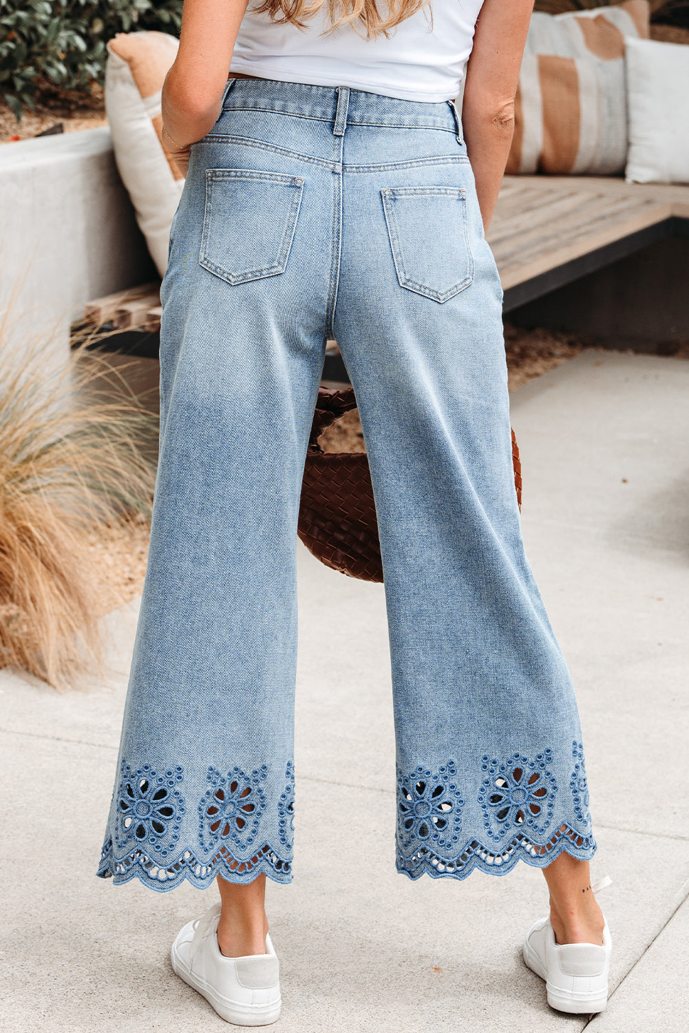 Embroidered Cropped Wide Leg Jeans