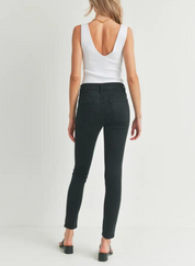 Modern Classic Skinny