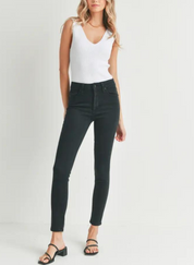 Modern Classic Skinny