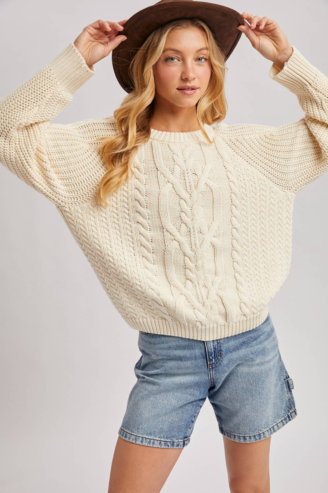 Crewneck Cable Knit Sweater